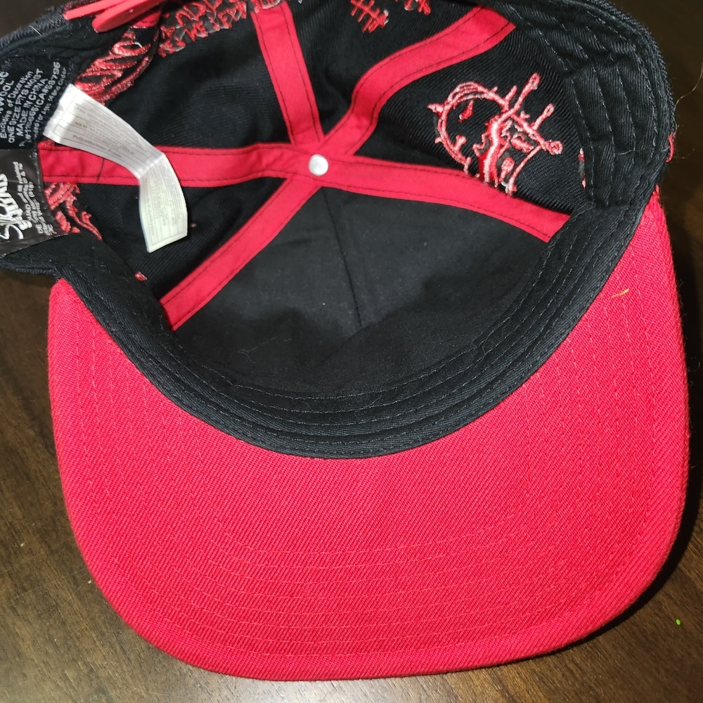 Daddy's Lil Monster Two-Tone Black and Red Snapback Hat - Picture 6 of 12